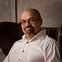 Геннадий Ежов