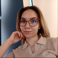 Руфь Браташ