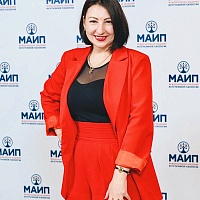 Алёна Синотова